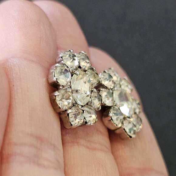 VTG 1950s Kramer New York White Rhinestone Clipon Earrings Mod Formal Evening - Picture 2 of 9